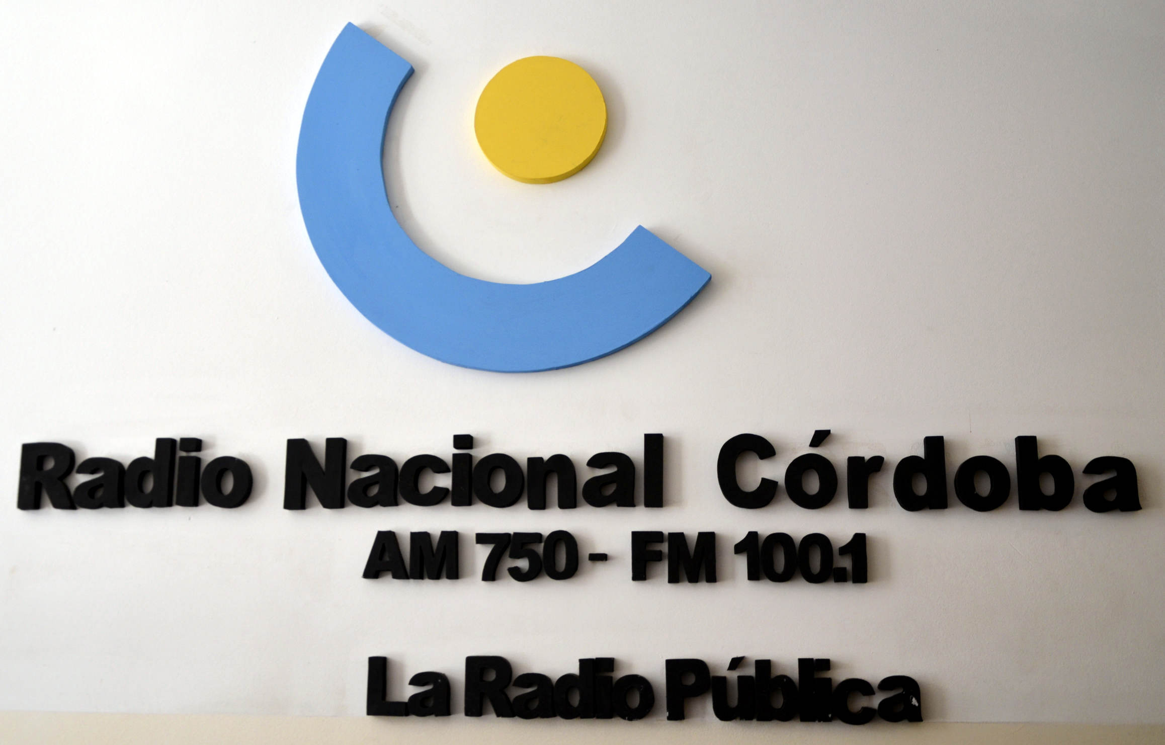 director Floración Menos que VISITA A LRA7 RADIO NACIONAL CORDOBA | Grupo Radioescucha Argentino